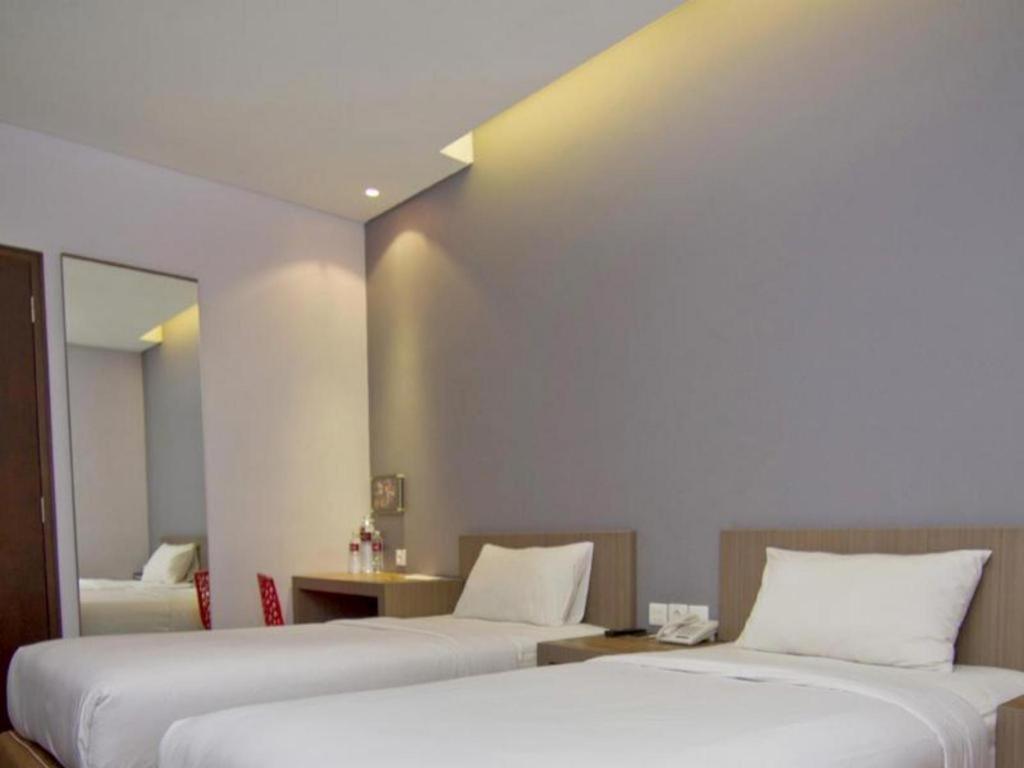 Plan B Hotel Padang (Sumatra) Exterior foto