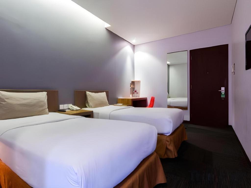 Plan B Hotel Padang (Sumatra) Exterior foto